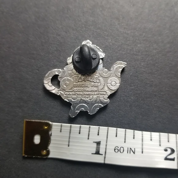 Official Pokemon Polteageist Enamel Pin - Picture 2 of 3